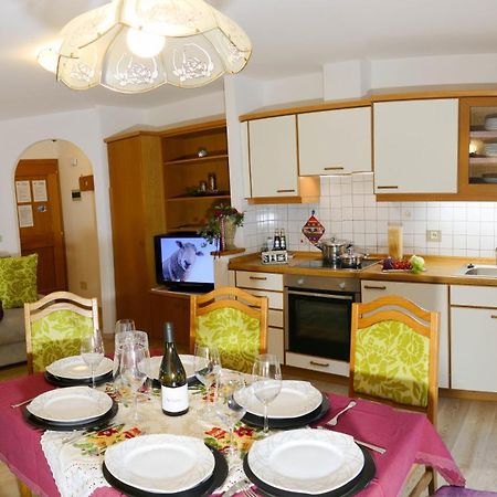 Villa Artic Apartments Campitello di Fassa Zewnętrze zdjęcie